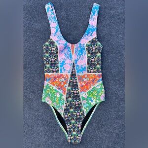 Cynthia Rowley Kalleigh Swimsuit Multi Floral Print Neoprene Patchwork Small